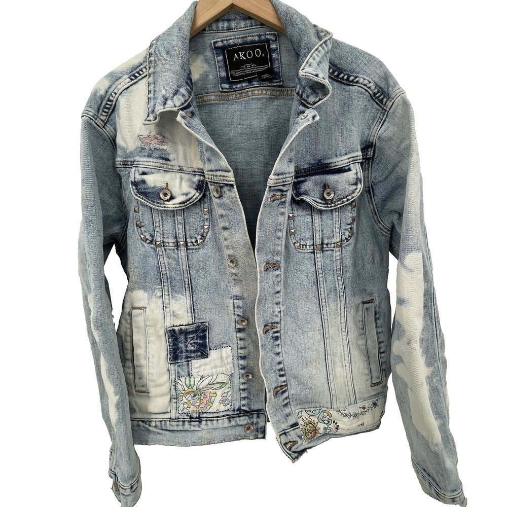 Akoo Oversized Distressed Denim Jacket Men's Size‎ M Floral Patches Metal Studs